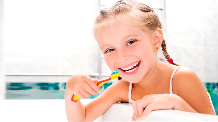 Cómo cuidar la salud bucal de los niños
